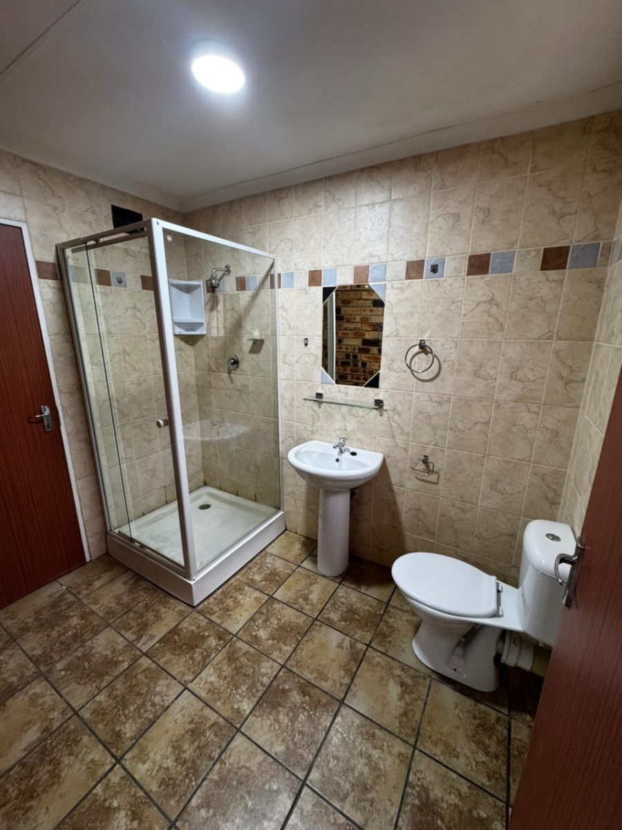 To Let 4 Bedroom Property for Rent in La Provance Free State